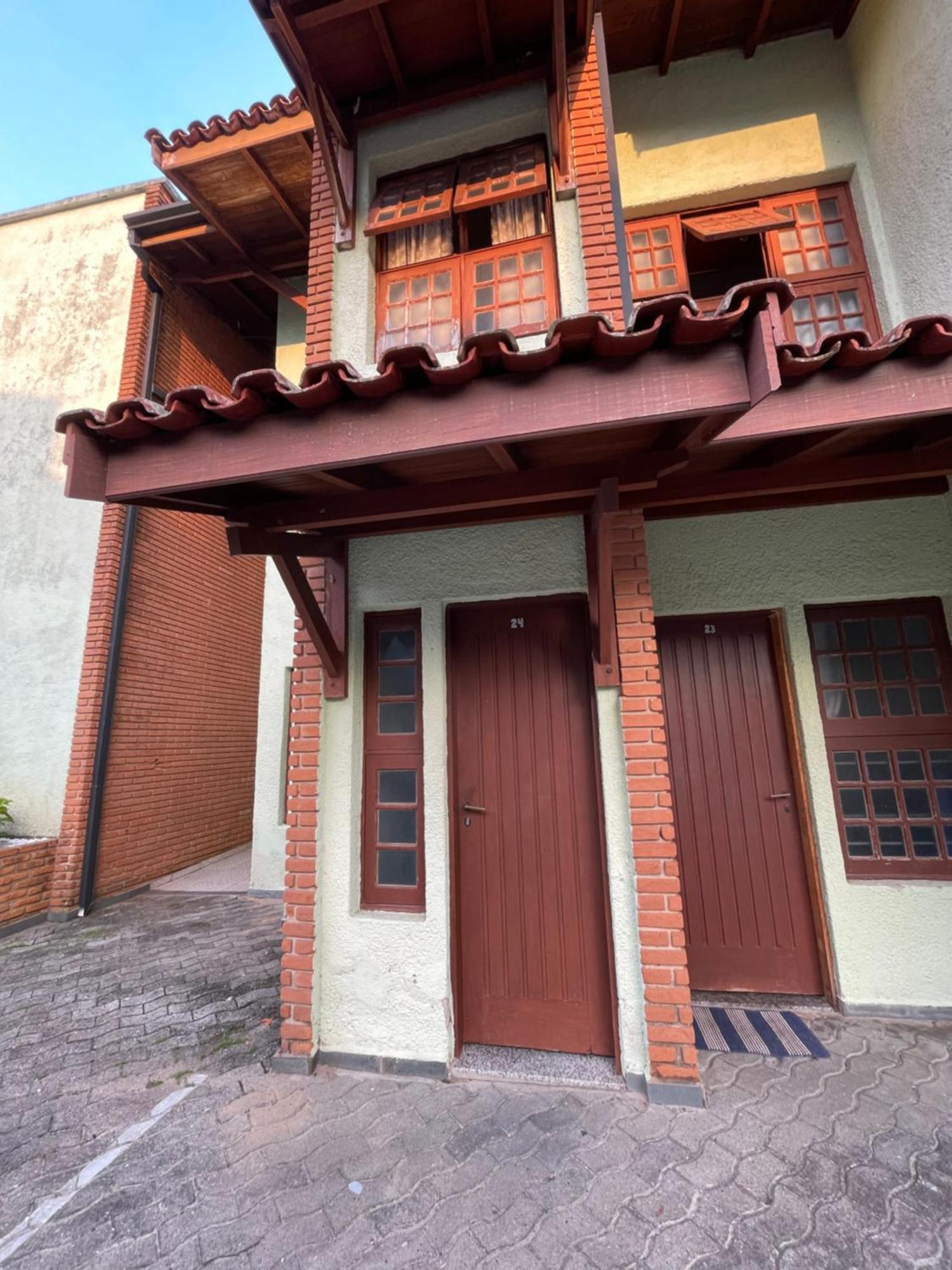 Pe Na Areia Na Praia Das Toninhas - Villagio 24 Porto Feliz Ubatuba Buitenkant foto
